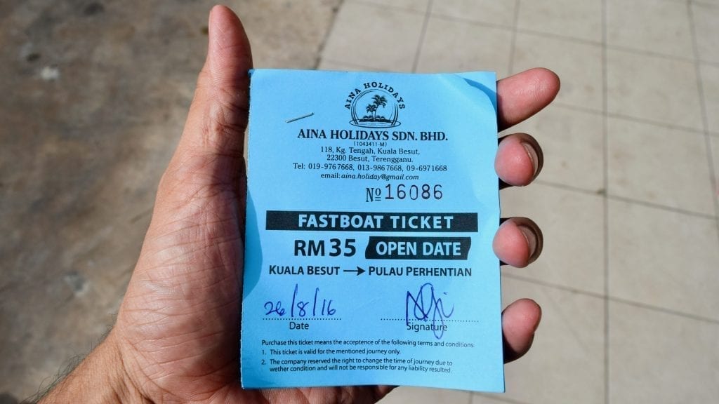 Third step of Kuala Lumpur to Perhentian Islands is to buy a fast boat ticket in Kuala Besut. 