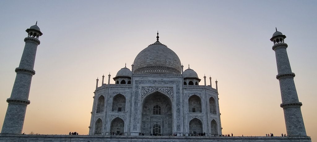 A closer view of the Taj Mahal from front