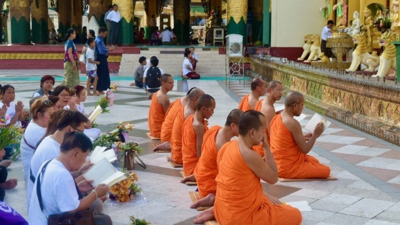 Shwedagon Pagoda - Inside a World of Gold - A Walk in the World