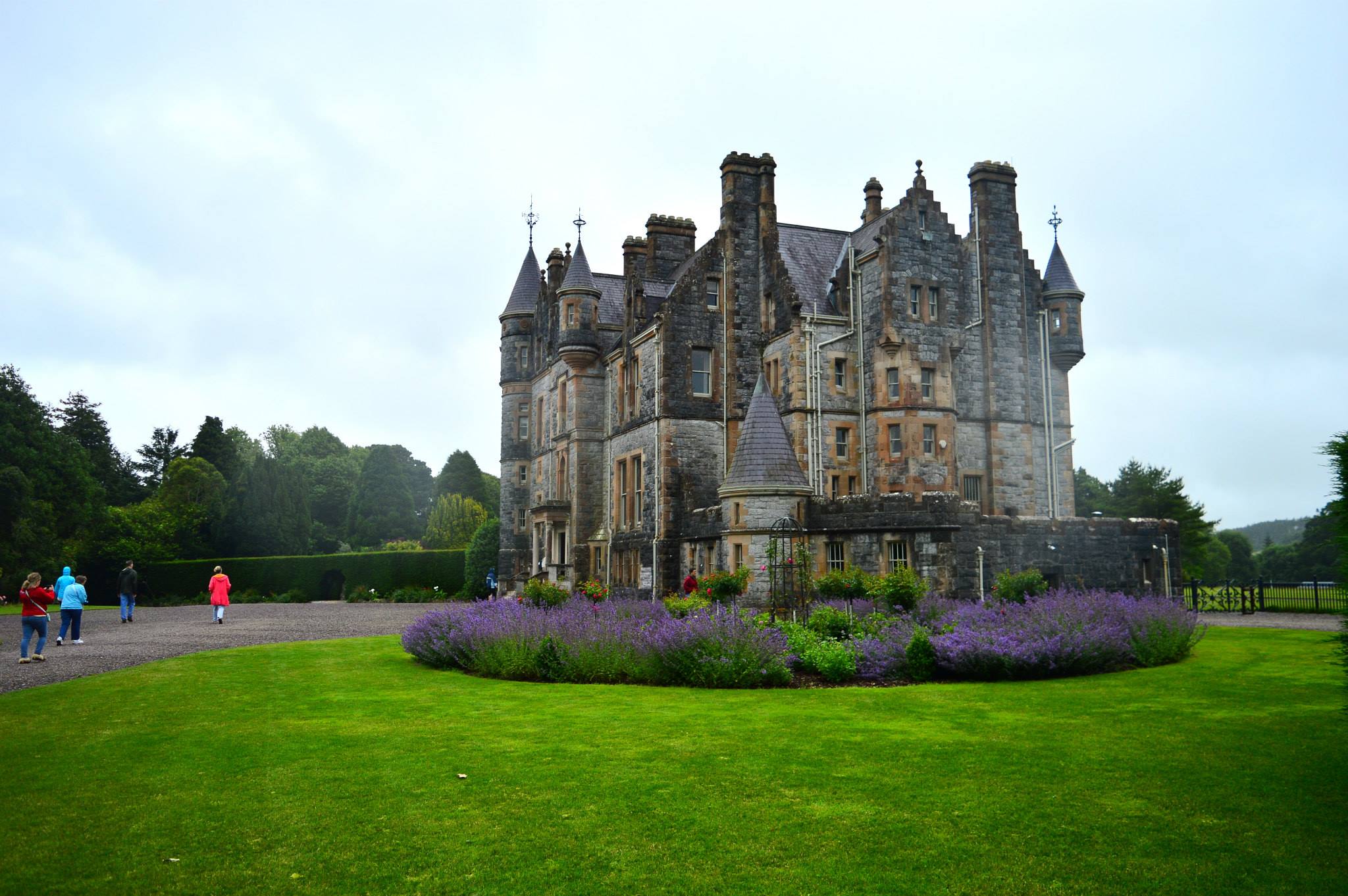 Kissing the Blarney Stone - A Walk in the World - Blarney Castle in Cork