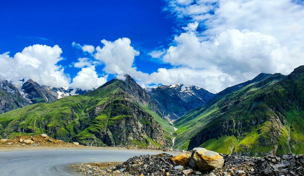 The first leg of the journey from Manali to Spiti valley is green!