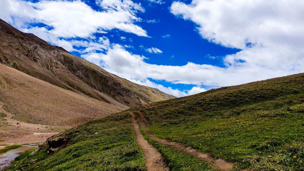 Hike to Chandra Taal in Spiti valley. 