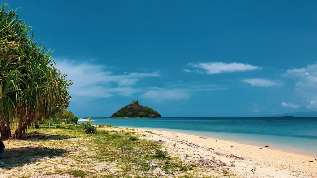 Left hand view of pantai elak elak