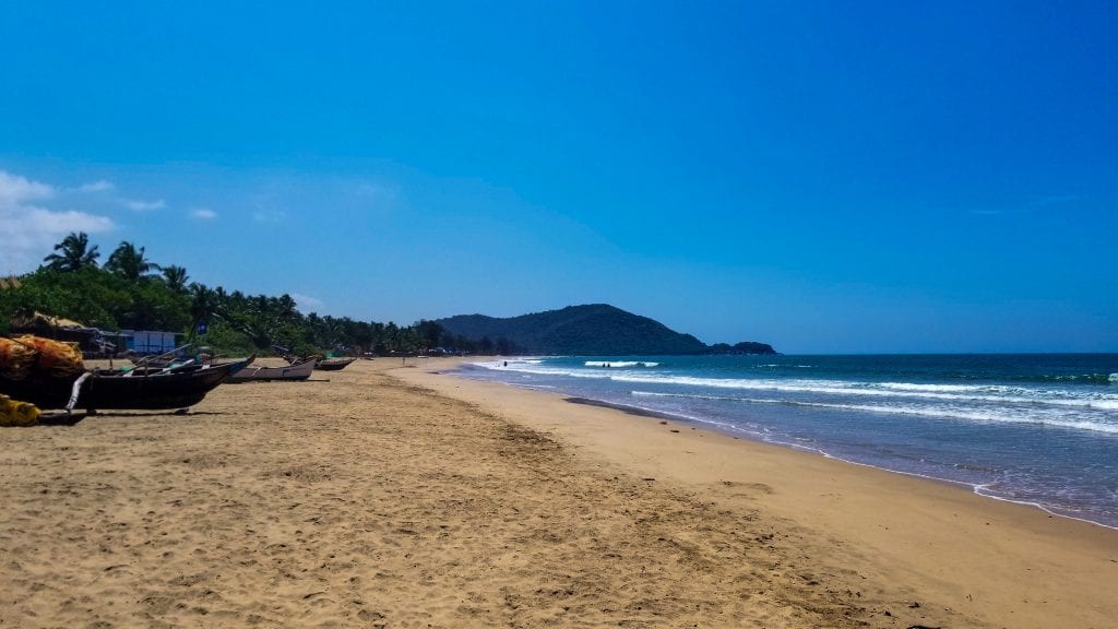 Among the places to visit in Goa in 2 days, Agonda Beach should be on top of your list. 