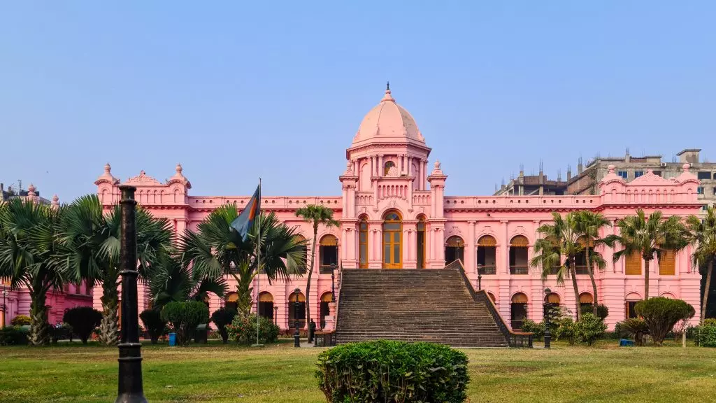 Ahsan Manzil Dhaka - Places to visit in Dhaka