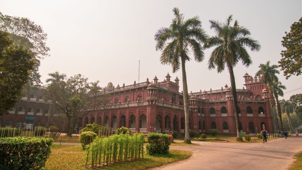 Curzon Hall - Places to visit in Dhaka