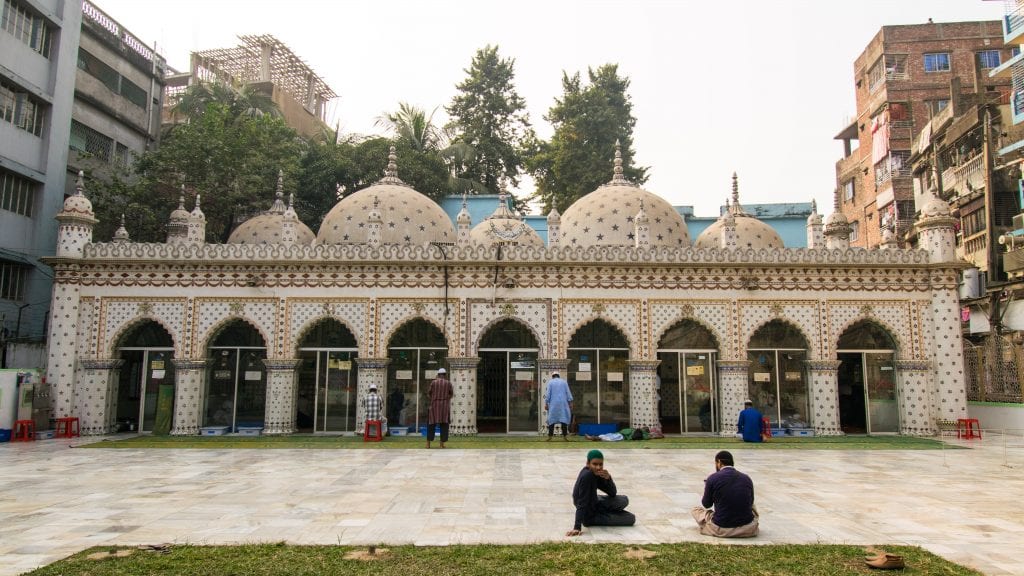 Tara Mosque - Beautiful Mosque in Dhaka