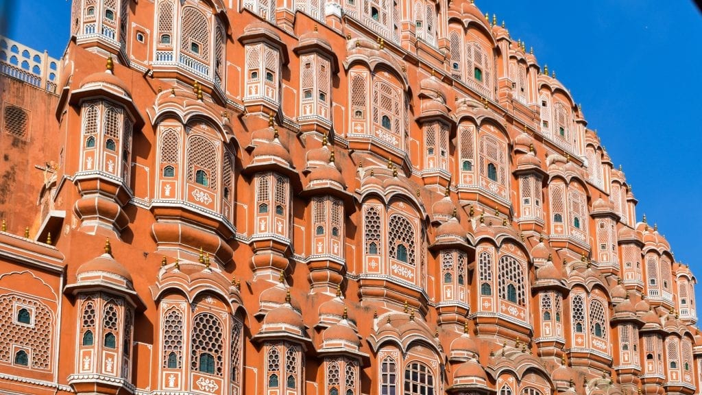 Hawa Mahal - Places to visit in Jaipur