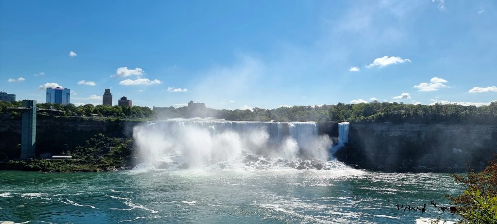 Bridal veil in Niagara falls