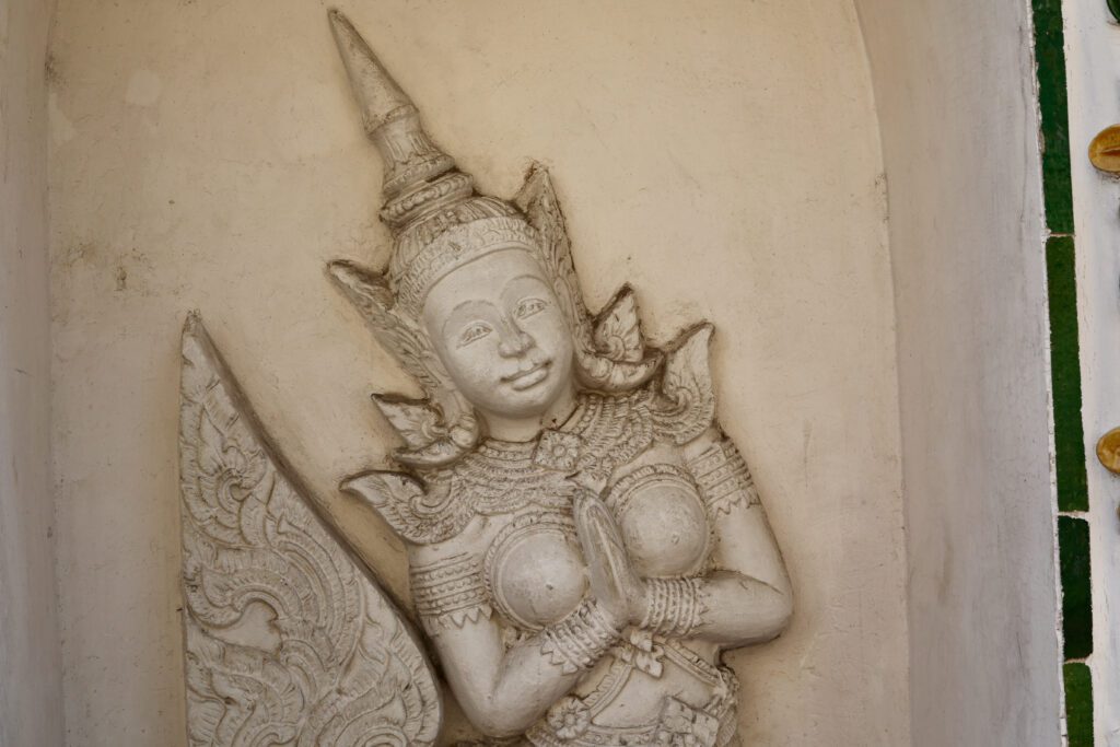 Wall sculpture in Wat Arun